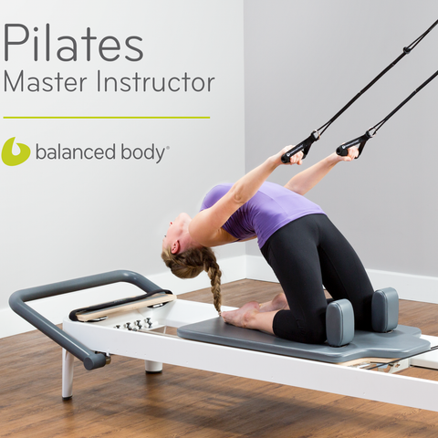 Instructeur de Pilates sur appareil